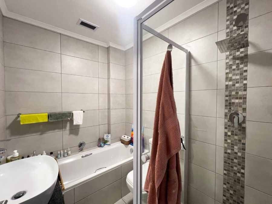 To Let 2 Bedroom Property for Rent in St Dumas Western Cape